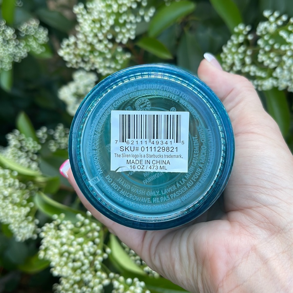 Starbucks 2022 teal Mermaid scale iridescent  Grande tumbler, brand new w/ tags - Picture 5 of 6